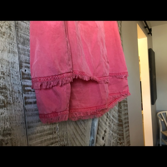 Cloth & Stone sleeveless blouse - Picture 2 of 4